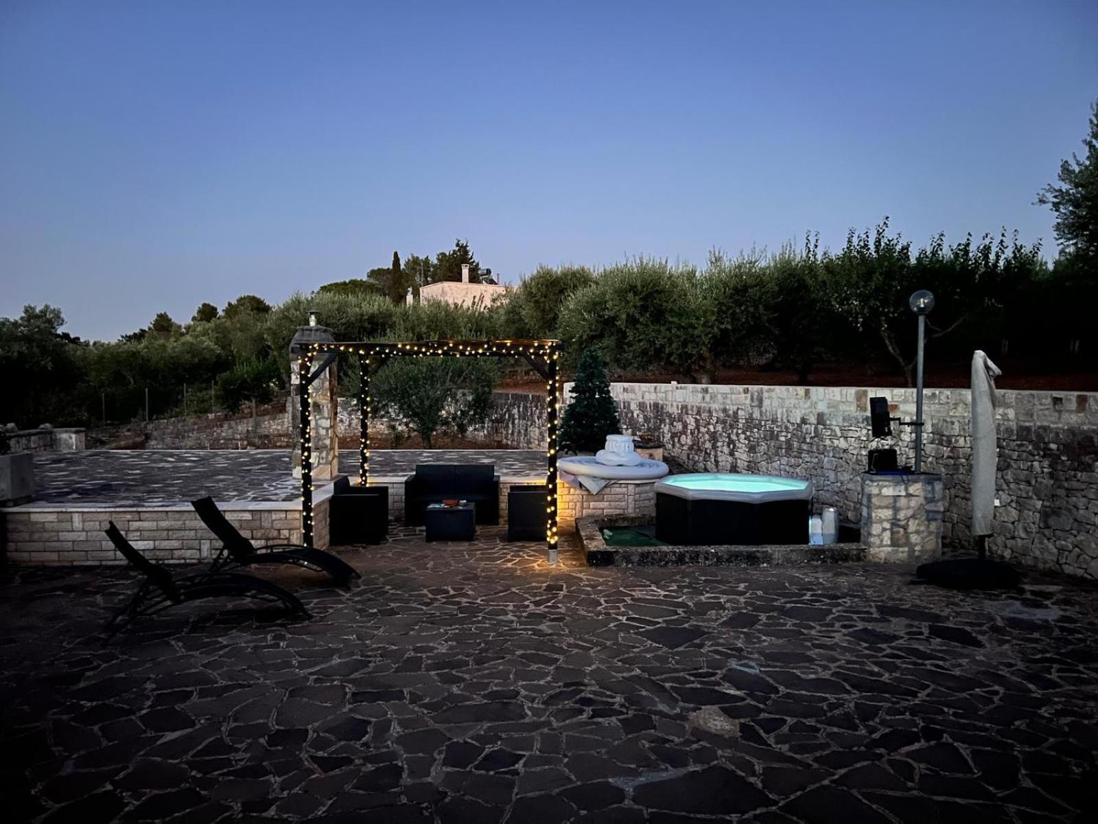 Hotel Happy'S Casa Putignano Exterior foto